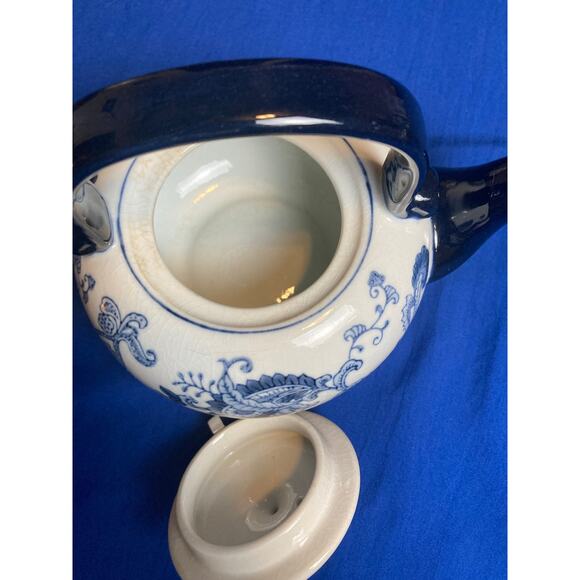 Pier 1 Blue White Floral Teapot with Black Handle Hand Painted Paisley w/ Lid - Picture 6 of 11